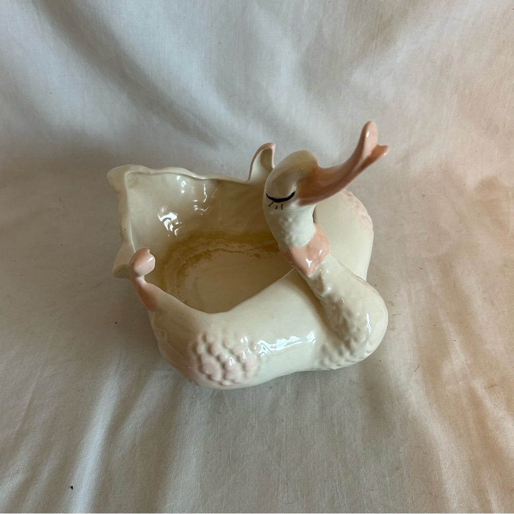 Vintage Happy Duck Swan Planter White & Peach Glaze; Painted Facial Features